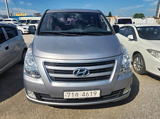 HYUNDAI STAREX GRAND 2017