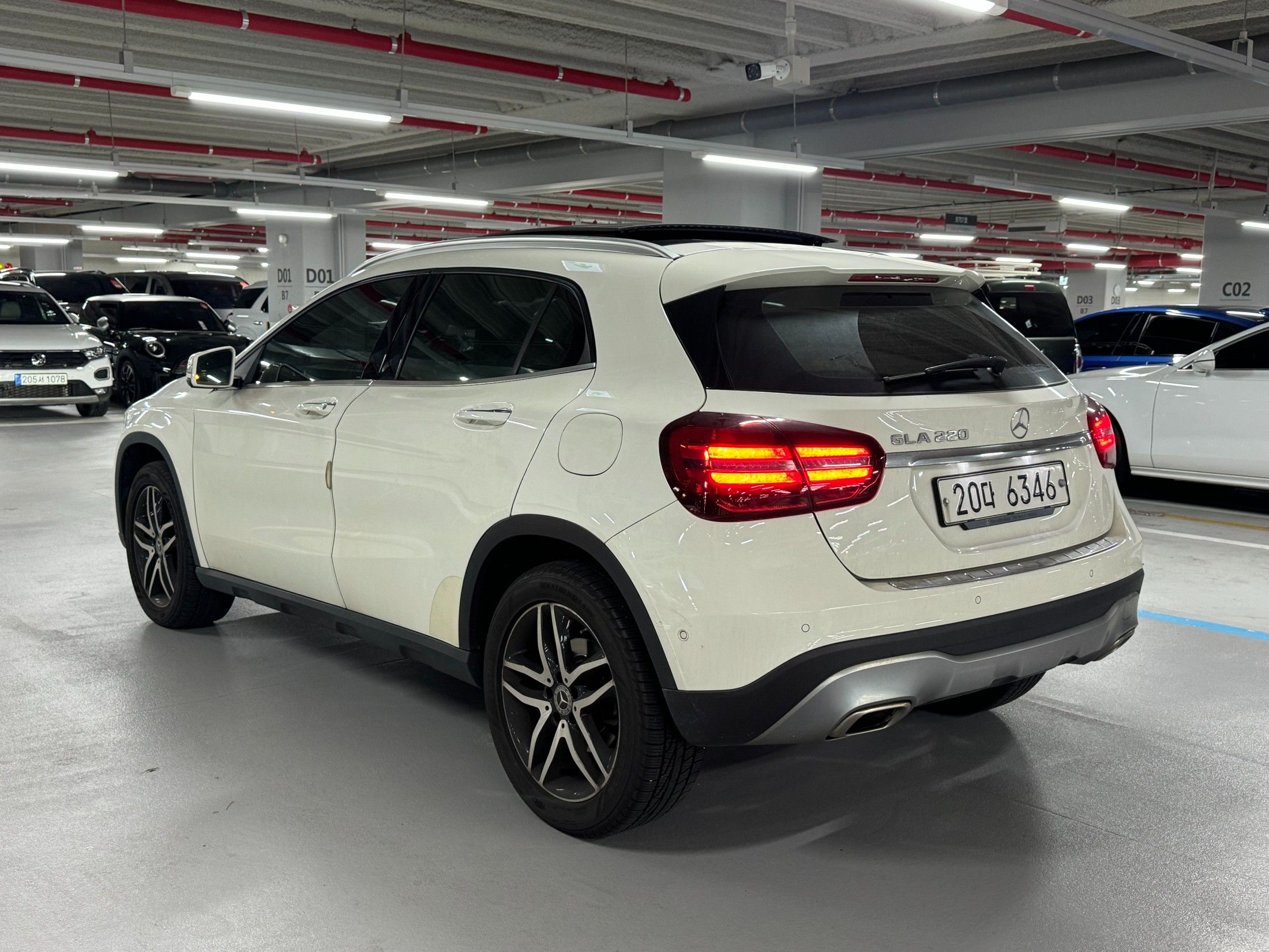 MERCEDES BENZ GLA-CLASS X156 2017