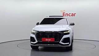 AUDI RSQ8 4M  2021