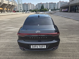 HYUNDAI GRANDEUR IG 2021