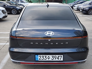 HYUNDAI GRANDEUR HYBRID GN7 2023