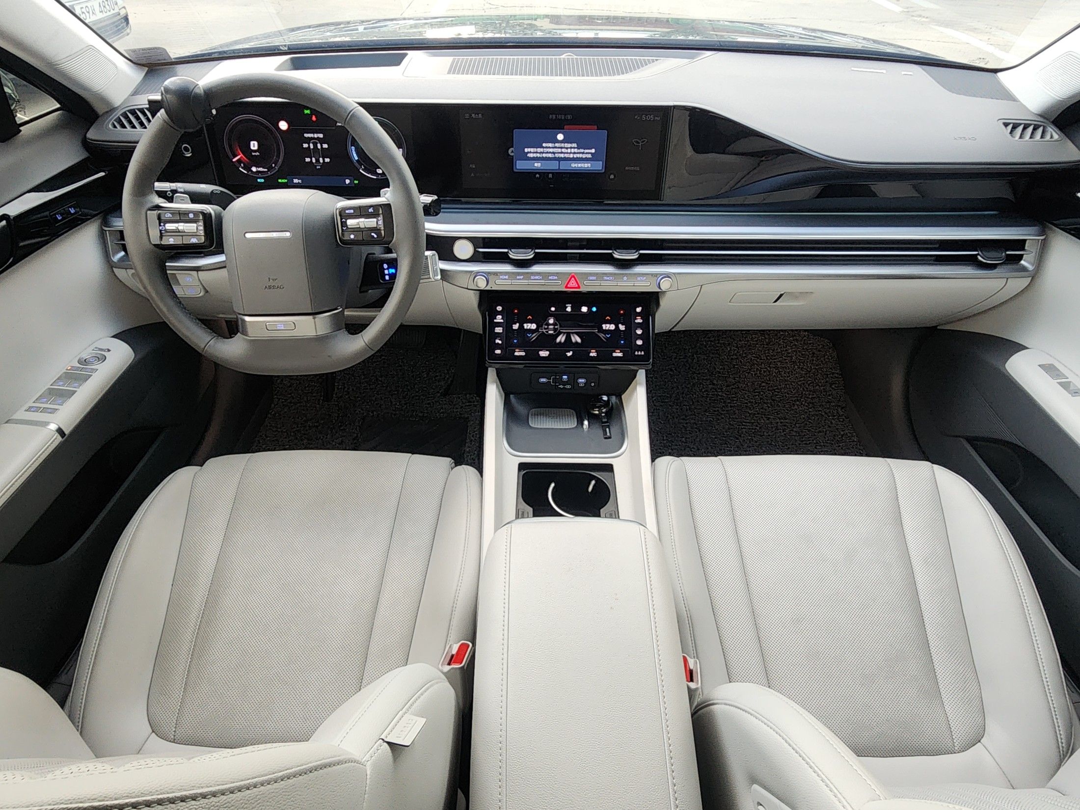 HYUNDAI GRANDEUR HYBRID GN7 2023