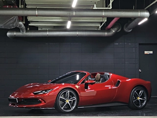 FERRARI 296 GTS  2024
