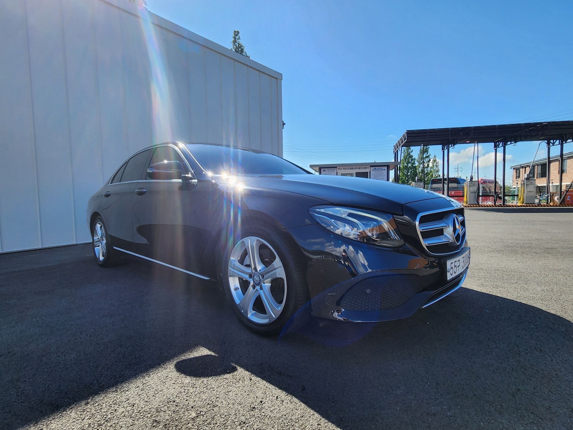 MERCEDES BENZ E-CLASS W213 2017