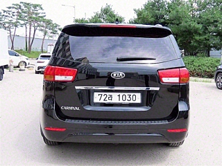 KIA CARNIVAL 2017