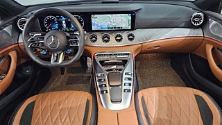 MERCEDES BENZ AMG GT 2023
