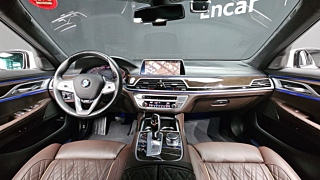 BMW 7-SERIES G11 2019