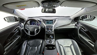 HYUNDAI GRANDEUR HG 2016