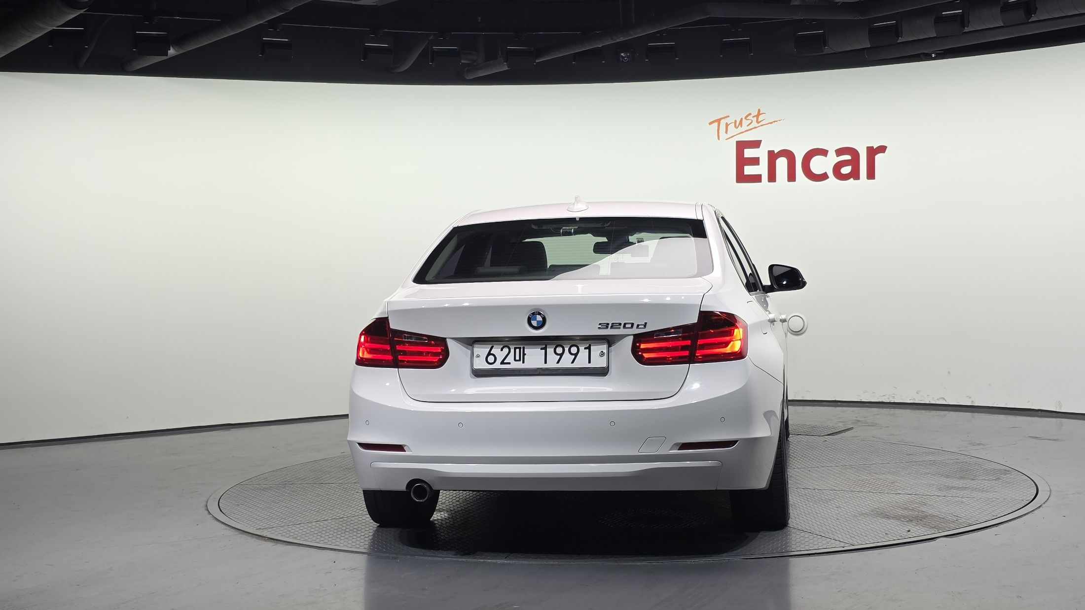 BMW 3-SERIES F30 2014