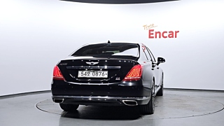 GENESIS EQ900 2016