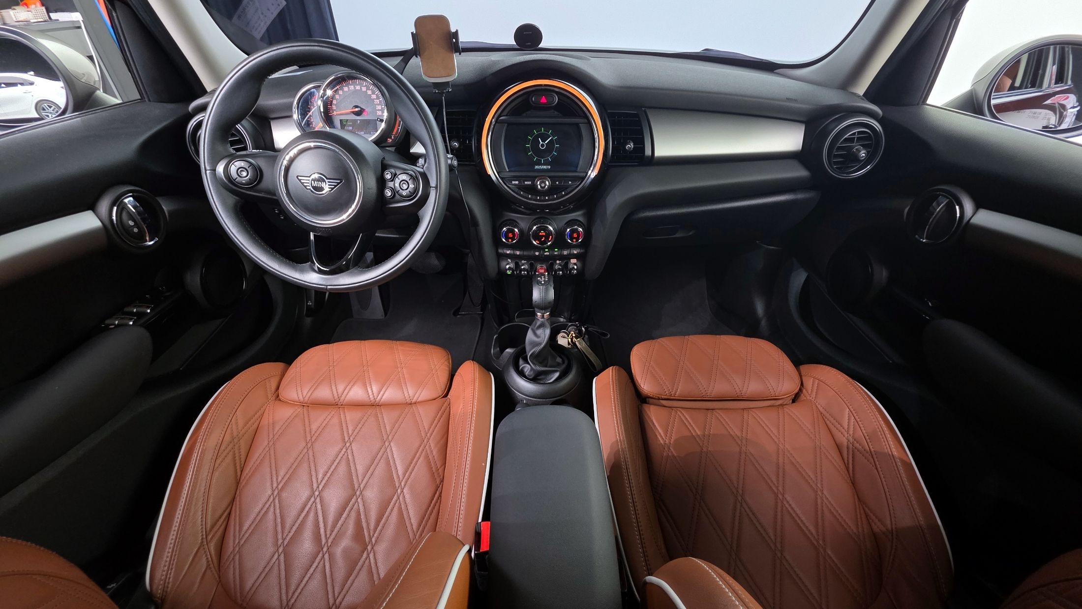 MINI COOPER 2019