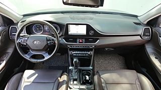 HYUNDAI GRANDEUR IG HYBRID 2019