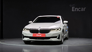 BMW 5-SERIES G30 2020