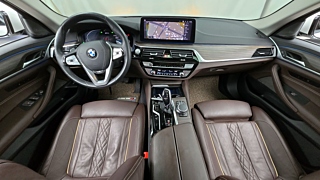 BMW 5-SERIES G30 2020