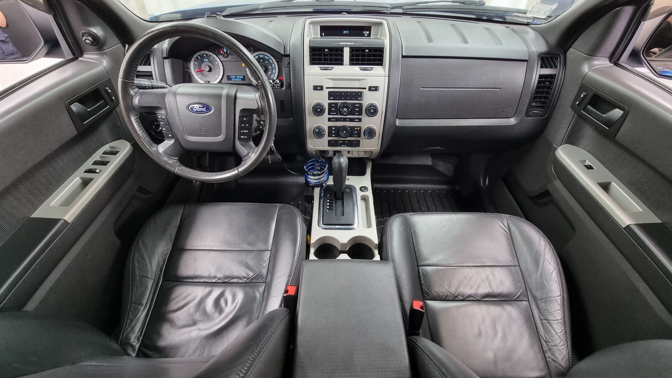 FORD ESCAPE 2011