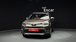 TOYOTA RAV4 2018