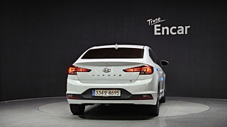 HYUNDAI AVANTE AD 2018