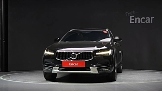 VOLVO V90 CROSS COUNTRY 2018