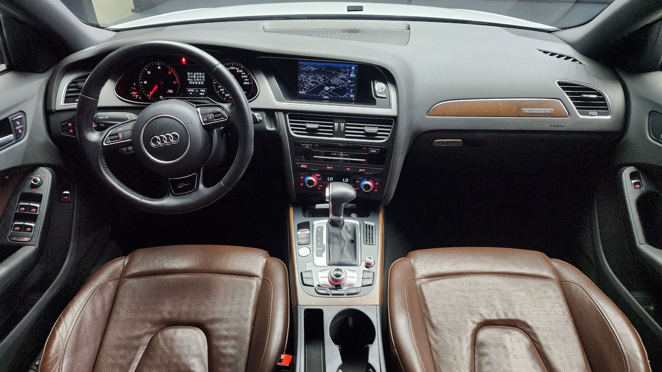AUDI A4 2015
