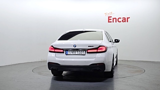 BMW 5-SERIES G30 2020