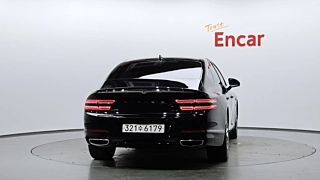 GENESIS G80 RG3 2024