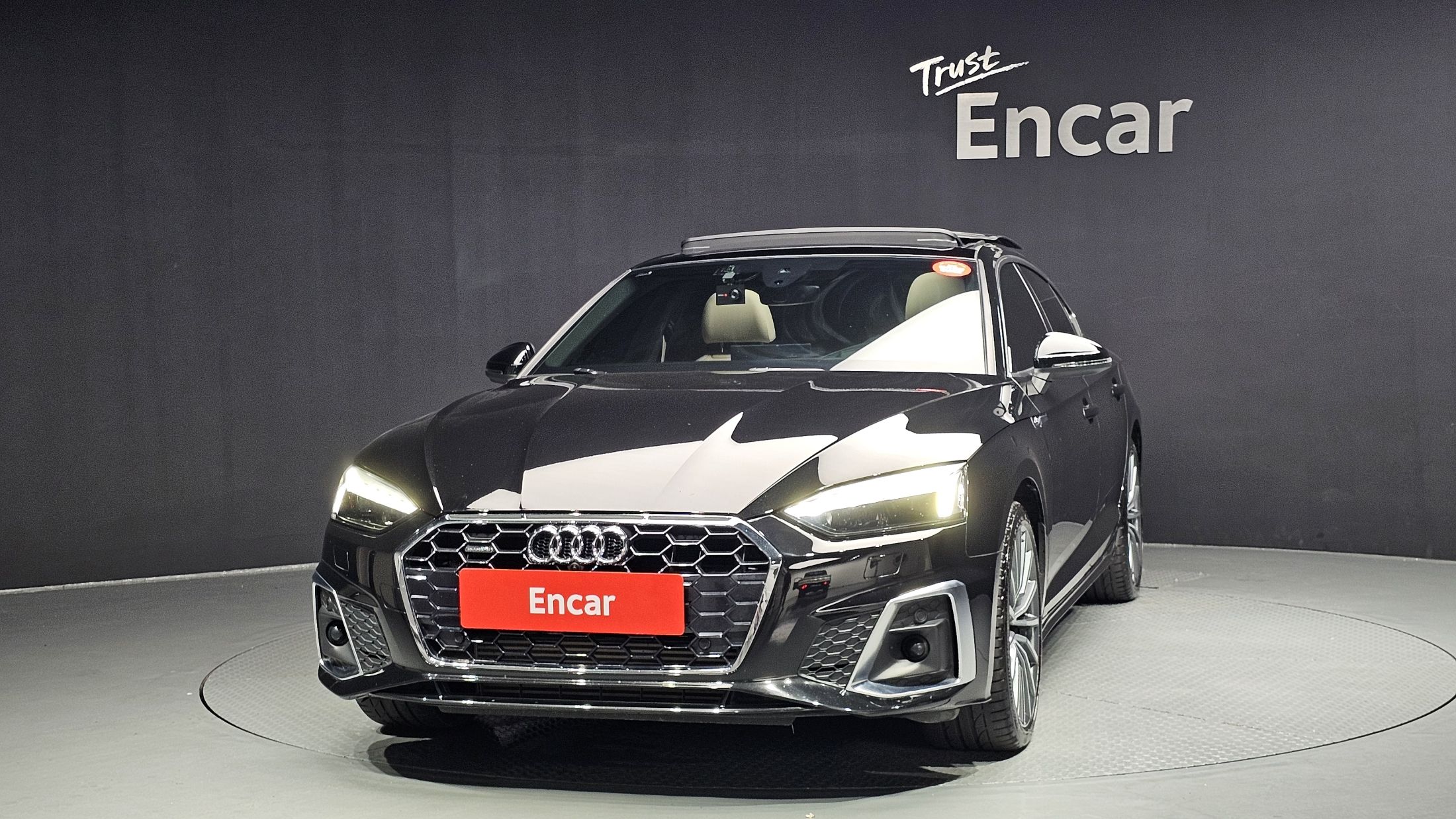 AUDI A5 F5 2023