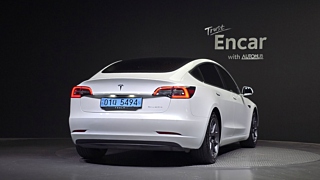 TESLA MODEL 3 2020