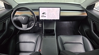 TESLA MODEL 3 2020