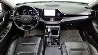 HYUNDAI GRANDEUR IG 2017