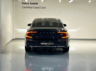 VOLVO S90 2024