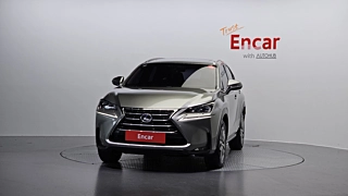 LEXUS NX300H 2016