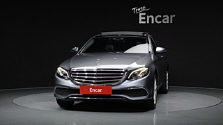 MERCEDES BENZ E-CLASS W213 2019