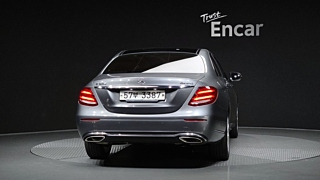 MERCEDES BENZ E-CLASS W213 2019