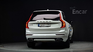 VOLVO XC90 2020