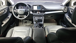 HYUNDAI GRANDEUR IG 2016