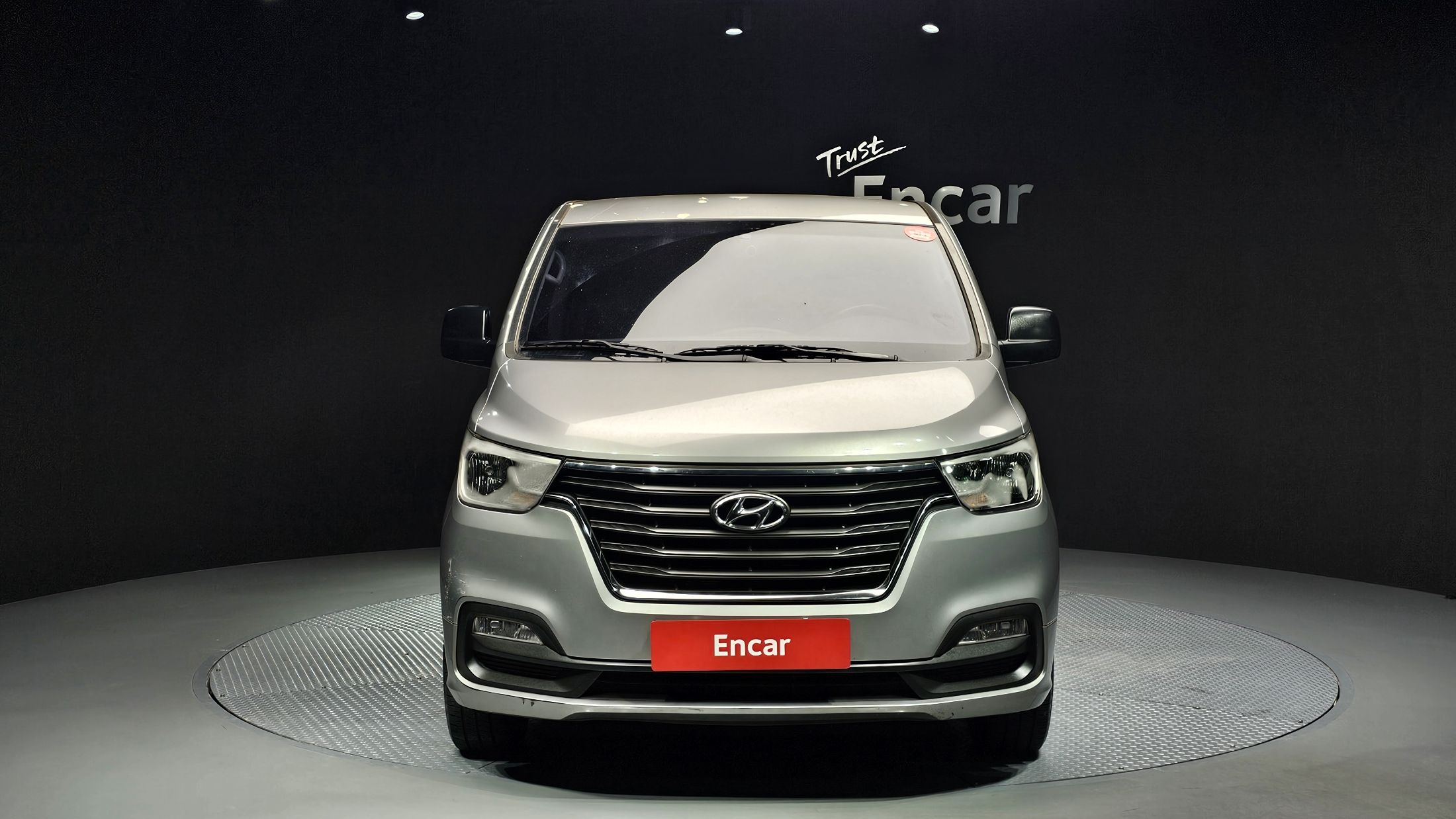 HYUNDAI STAREX GRAND 2018