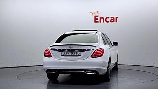 MERCEDES BENZ C-CLASS W205 2016