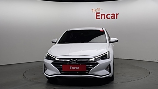 HYUNDAI AVANTE AD 2019