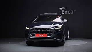 AUDI Q8 4M 2023