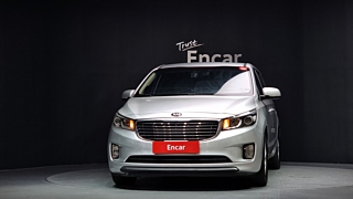 KIA CARNIVAL 2015