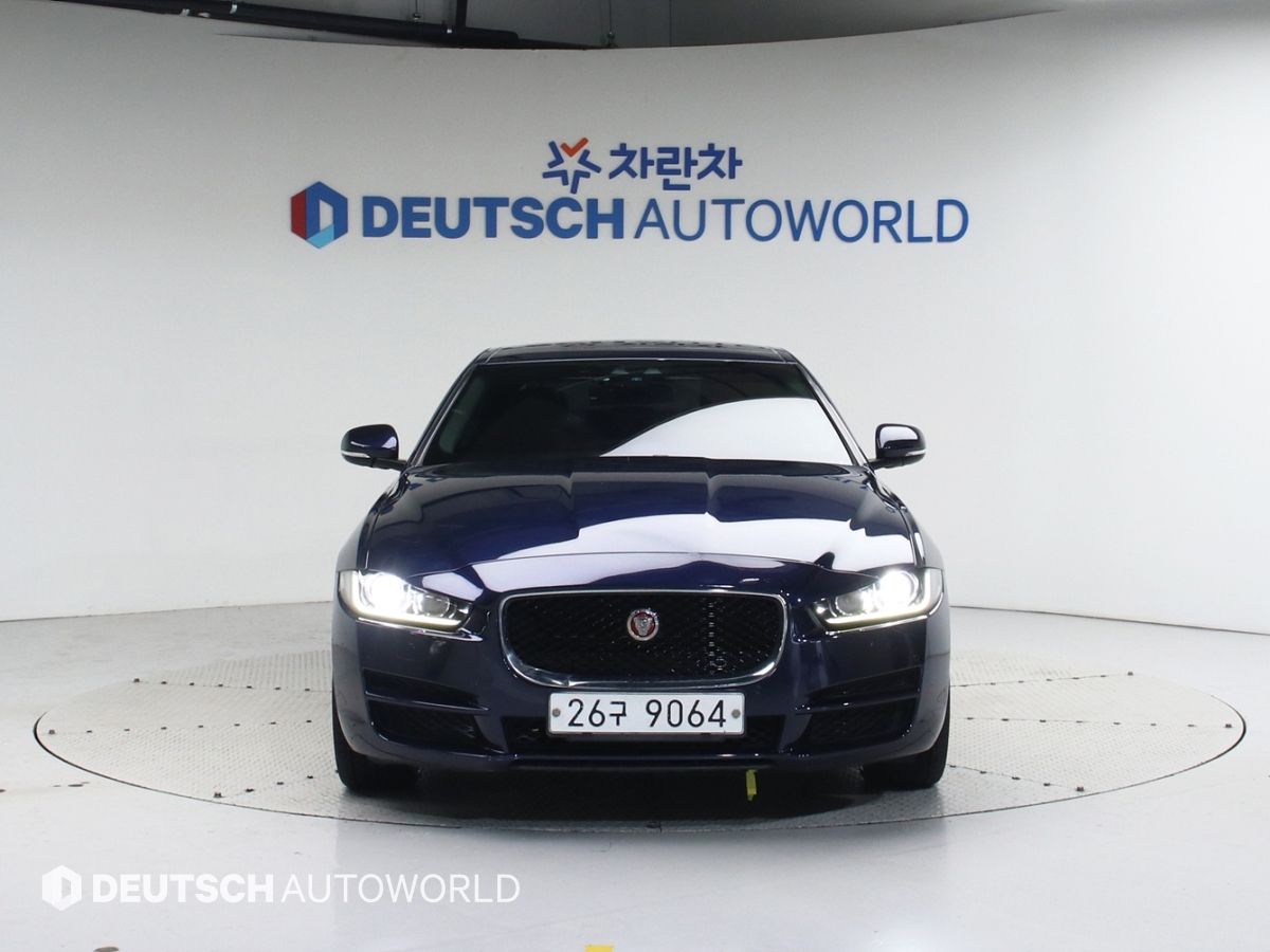JAGUAR XE 2017