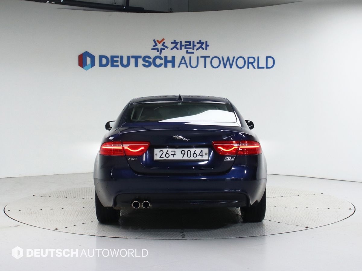 JAGUAR XE 2017