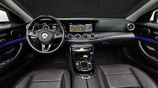 MERCEDES BENZ E-CLASS W213 2016