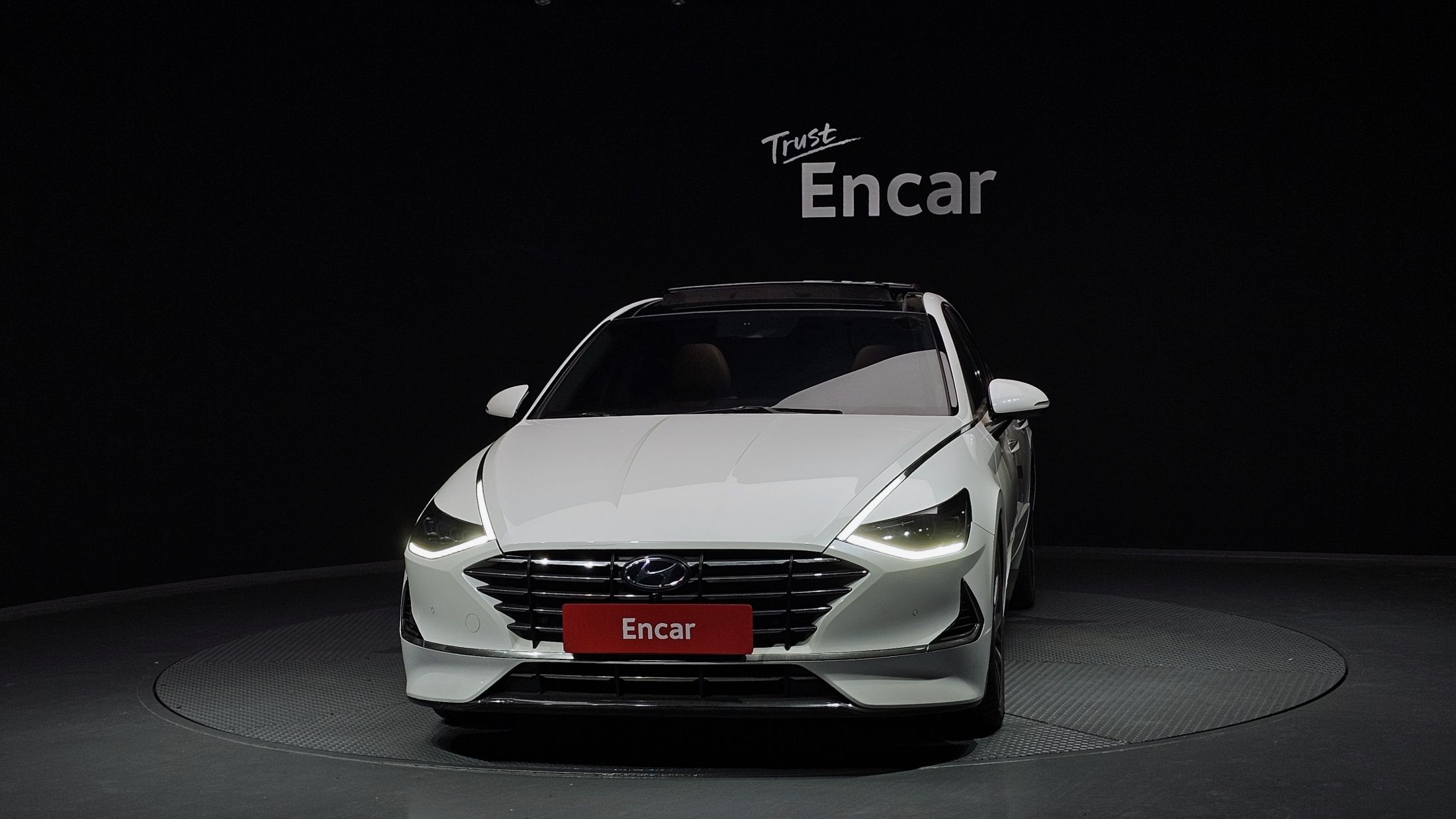 HYUNDAI SONATA DN8 2019