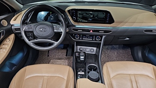 HYUNDAI SONATA DN8 2019