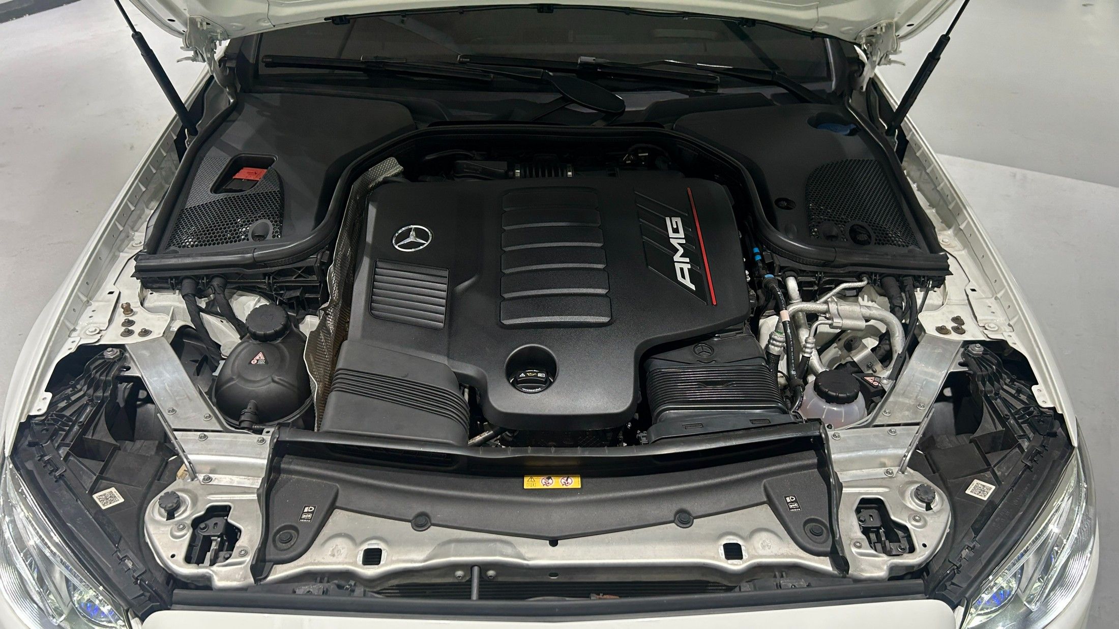 MERCEDES BENZ E-CLASS W213 2020