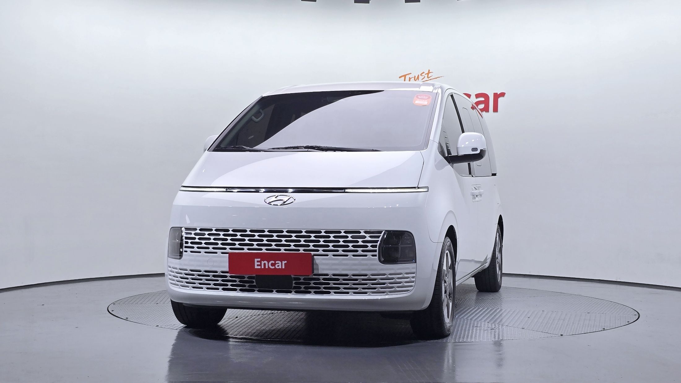 HYUNDAI STARIA 2023