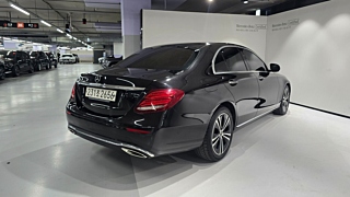 MERCEDES BENZ E-CLASS W213 2020