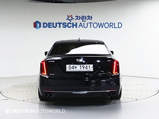 CADILLAC CT6 2018