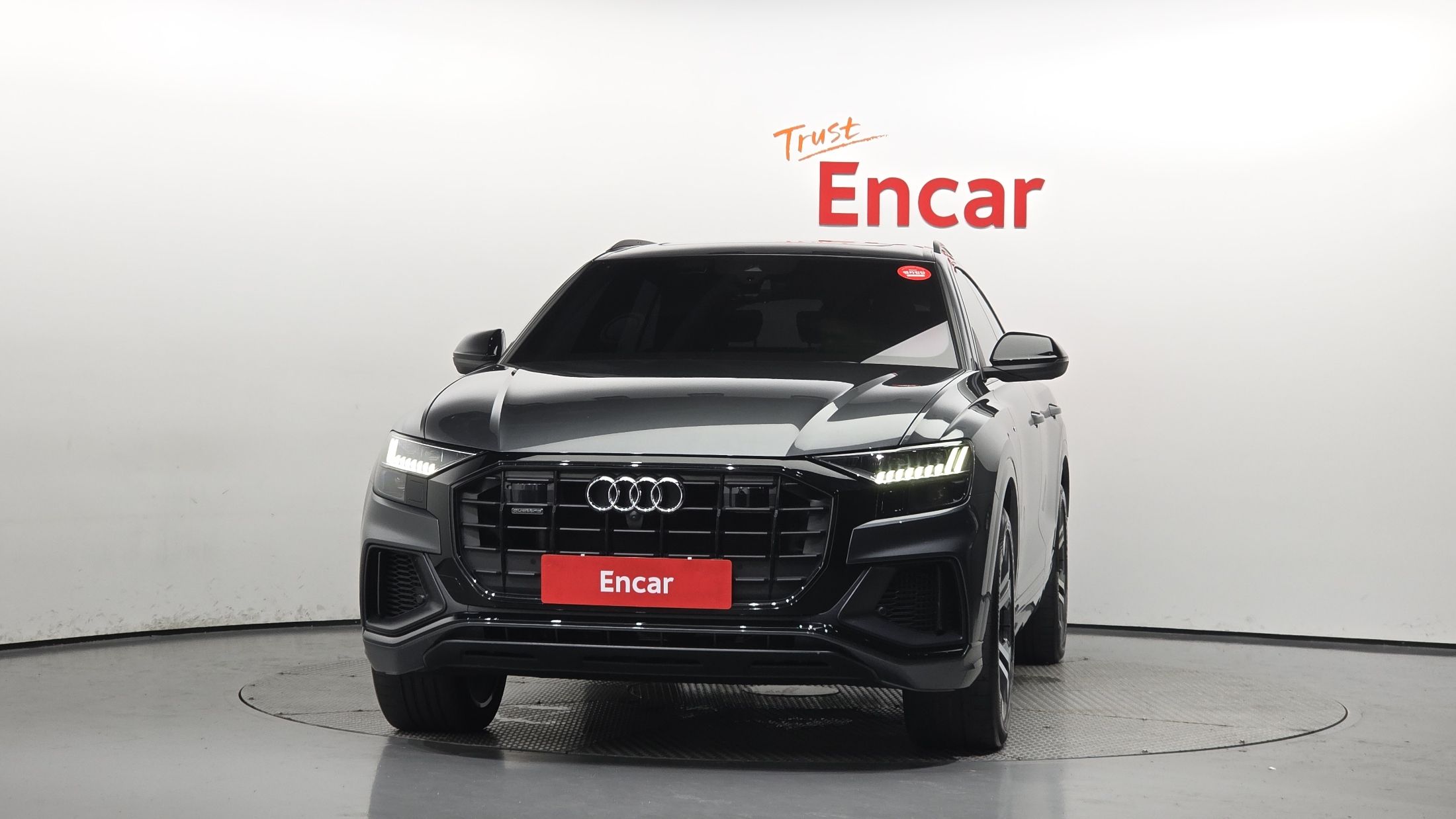 AUDI Q8 4M 2023